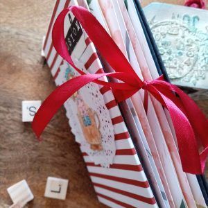 album scrapbooking