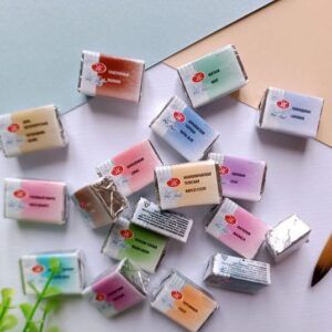 Acuarelas pastel white nights en godets, varios colores