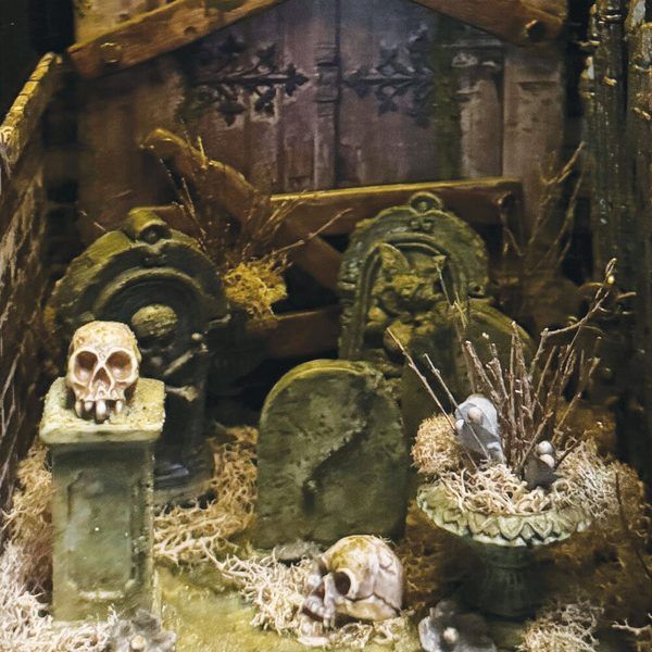 Tim Holtz Halloween decoración jarrones Idea-Ology - Imagen 3